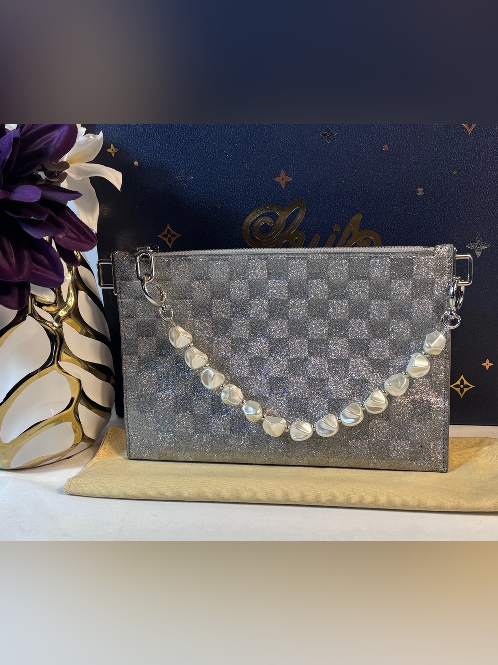 Beautiful Silver Glitter Louis Vuitton Pochette